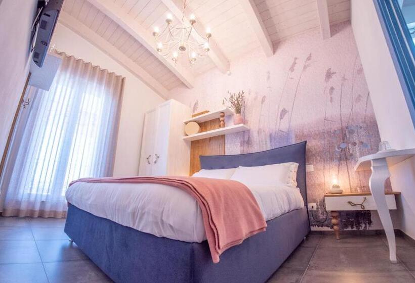 اتاق استاندارد با چشمانداز استخر, Laportulaca Relax & Nature