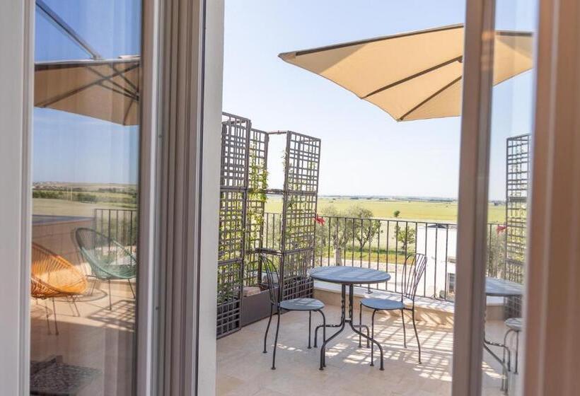 اتاق استاندارد با چشمانداز استخر, Laportulaca Relax & Nature