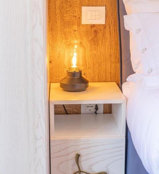 اتاق استاندارد با چشمانداز استخر, Laportulaca Relax & Nature