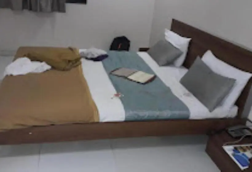 Deluxe-huone, Avanti, Nashik