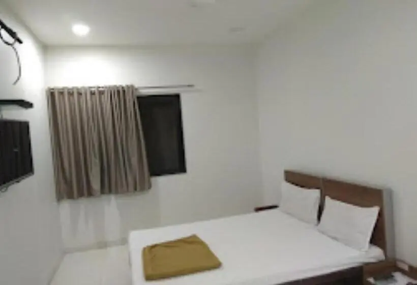 Deluxe-huone, Avanti, Nashik