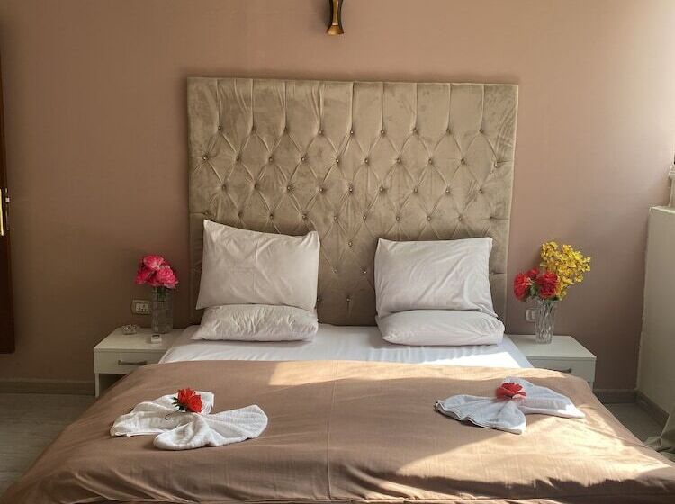 اتاق لوکس یک تخته, La Vida