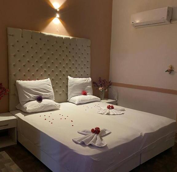 اتاق لوکس با بالکن, La Vida