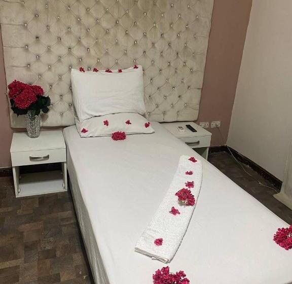 اتاق لوکس یک تخته, La Vida