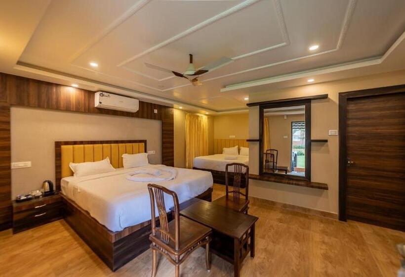 اتاق لوکس, Magizhvanam