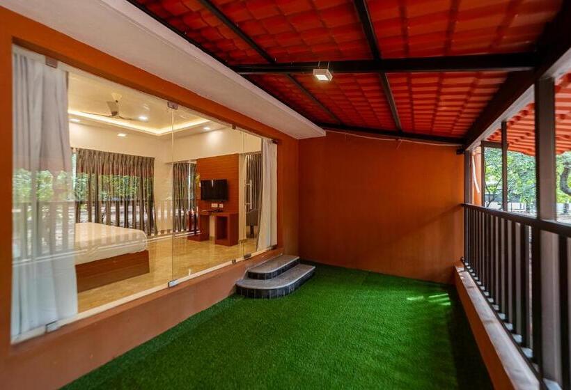 חדר סופריור עם מיטת קינג, Magizhvanam