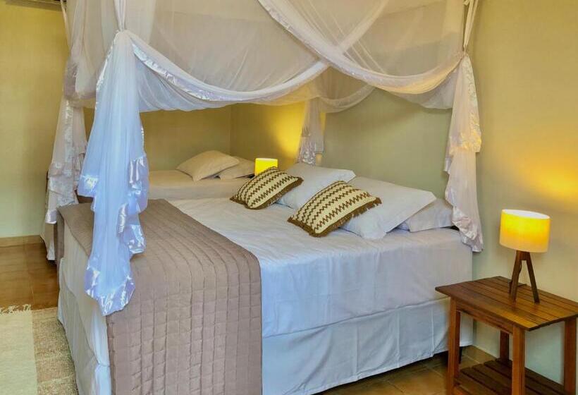 标准三人间, Pousada Jardins