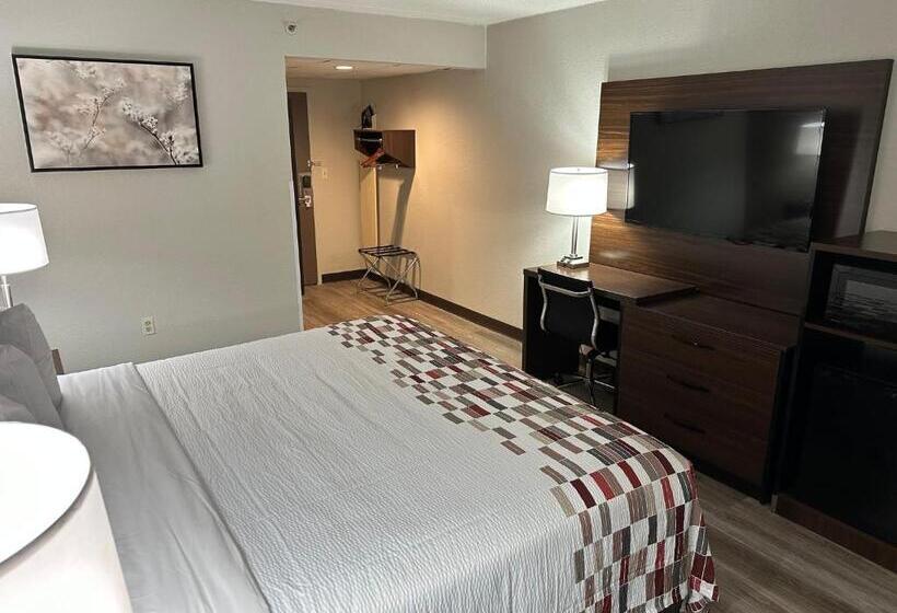 غرفة قياسية سرير كينج لذوى الإحتياجات الخاصة, Red Roof Inn Charleston   Dunbar