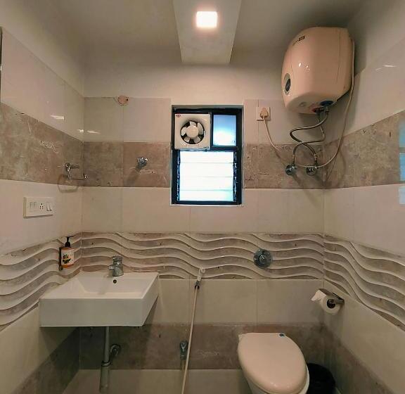 غرفة ديلوكس, Steam