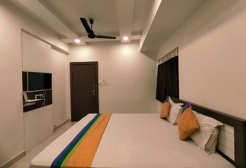 غرفة ديلوكس, Steam