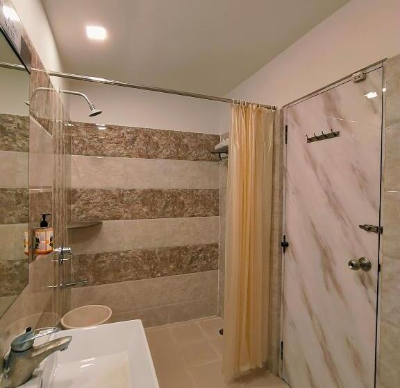 جناح سوبيريور, Steam