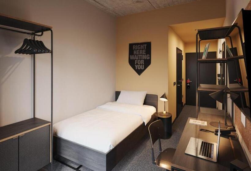 غرفة قياسية فردية, The Social Hub San Sebastián