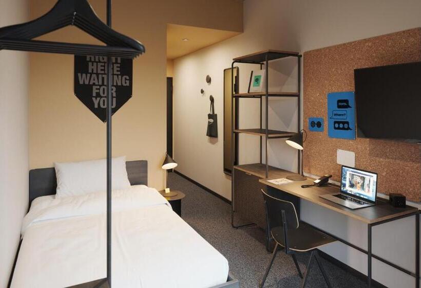 غرفة قياسية فردية, The Social Hub San Sebastián