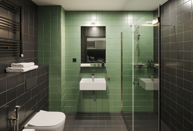 デラックスルーム, The Social Hub San Sebastián