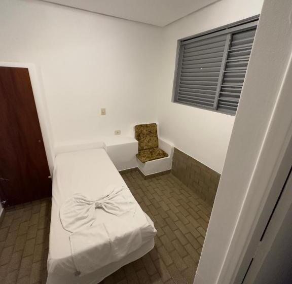 اتاق استاندارد یک نفره, Itajubá Classic Hotel Goiânia