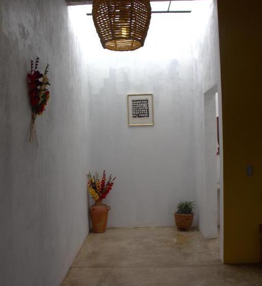 اتاق استاندارد با چشم‌انداز باغ, Casa De Huespedes Colmena