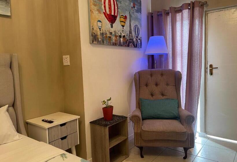 غرفة ديلوكس سرير كينج, Domin Self Catering Apartments