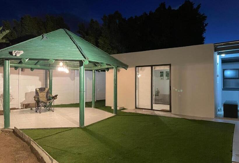 شقة غرفة واحدة, Domin Self Catering Apartments