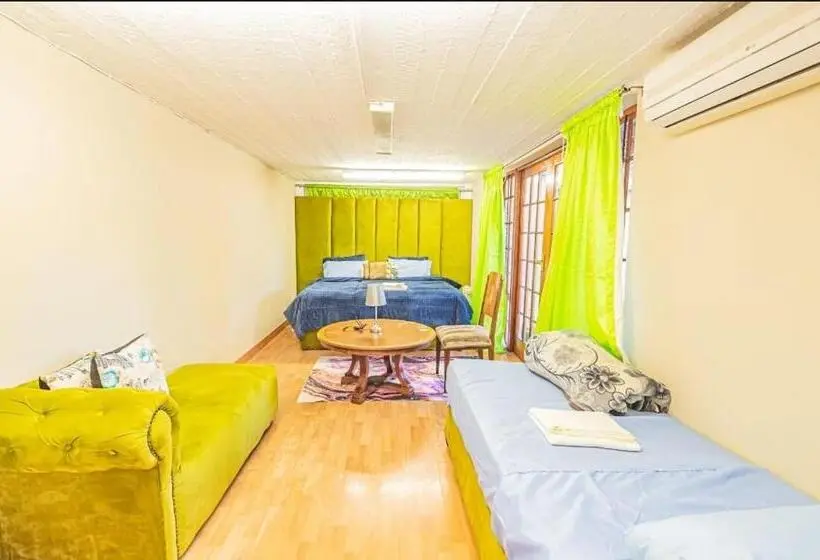 ファミリールーム, Juraya Guest House