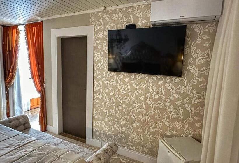 Deluxe Suite King Bed, Pousada Boutique Dom Pietro