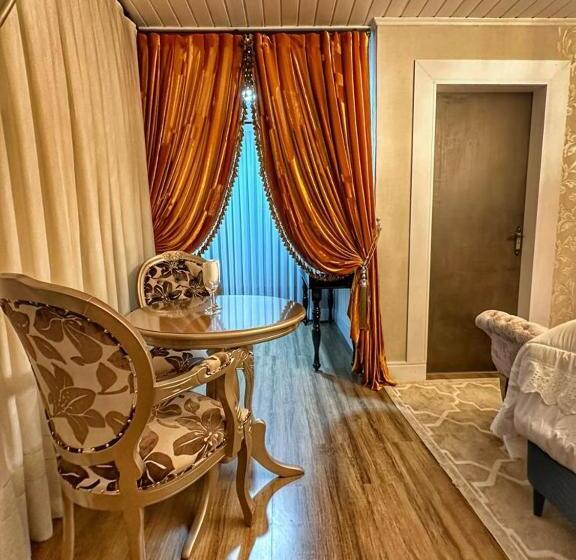 Deluxe Suite King Bed, Pousada Boutique Dom Pietro