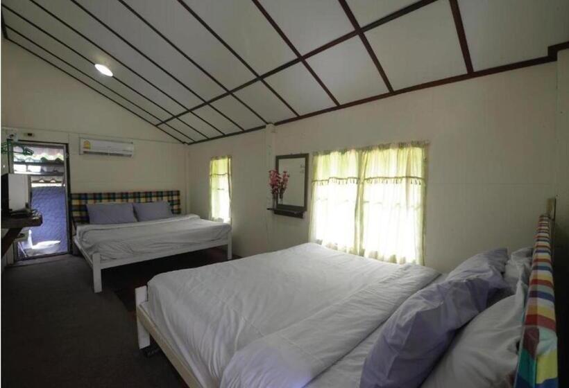 バルコニー付スタンダード４ベッドルーム, ภูทรายแก้วรีสอร์ทวังน้ำเขียว