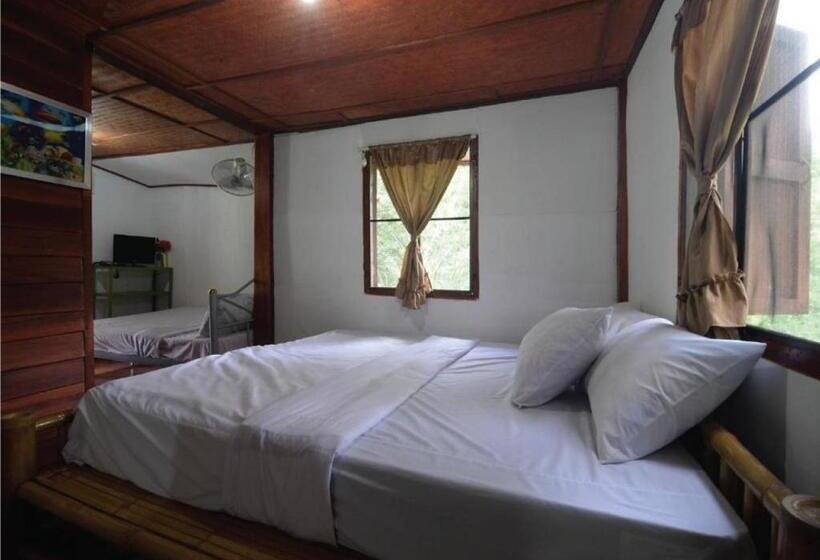 バルコニー付スタンダード４ベッドルーム, ภูทรายแก้วรีสอร์ทวังน้ำเขียว