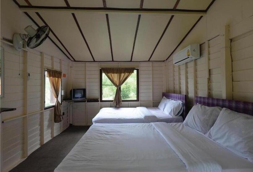 バルコニー付スタンダード４ベッドルーム, ภูทรายแก้วรีสอร์ทวังน้ำเขียว