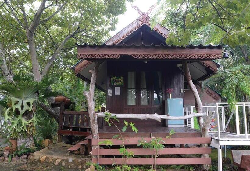 Номер Стандарт Вид на Сад, ภูทรายแก้วรีสอร์ทวังน้ำเขียว