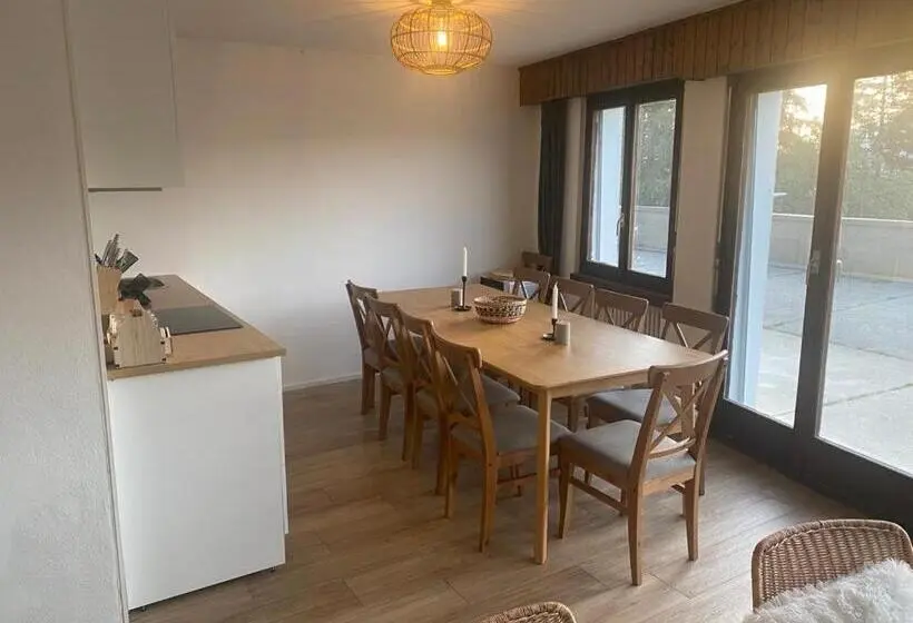 Huoneisto 1 Makuuhuone Näkymä, Auberge De L Ours