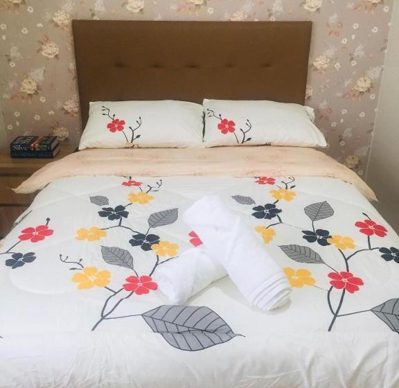 Appartement 1 Chambre, Brenthill Condominium