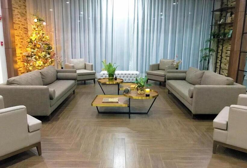 Appartement 1 Chambre, Brenthill Condominium