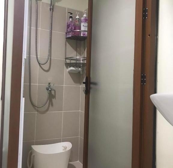 Appartement 1 Chambre, Brenthill Condominium