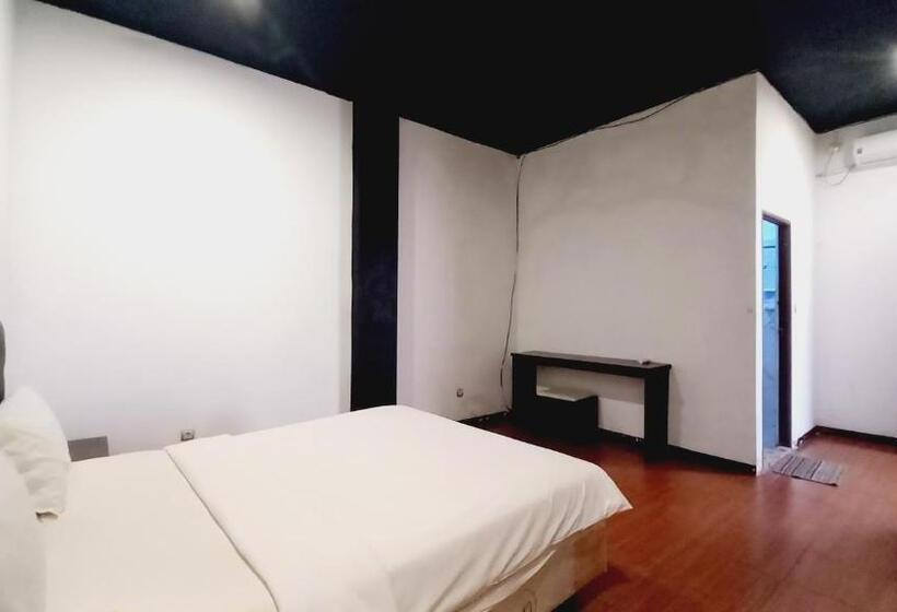 Номер Deluxe, Dc Hotel & Hostel