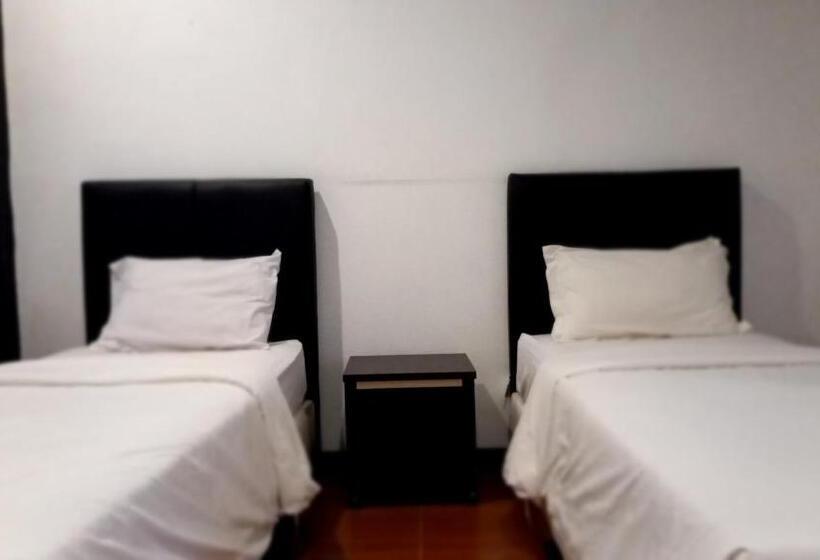 デラックスルーム, Dc Hotel & Hostel