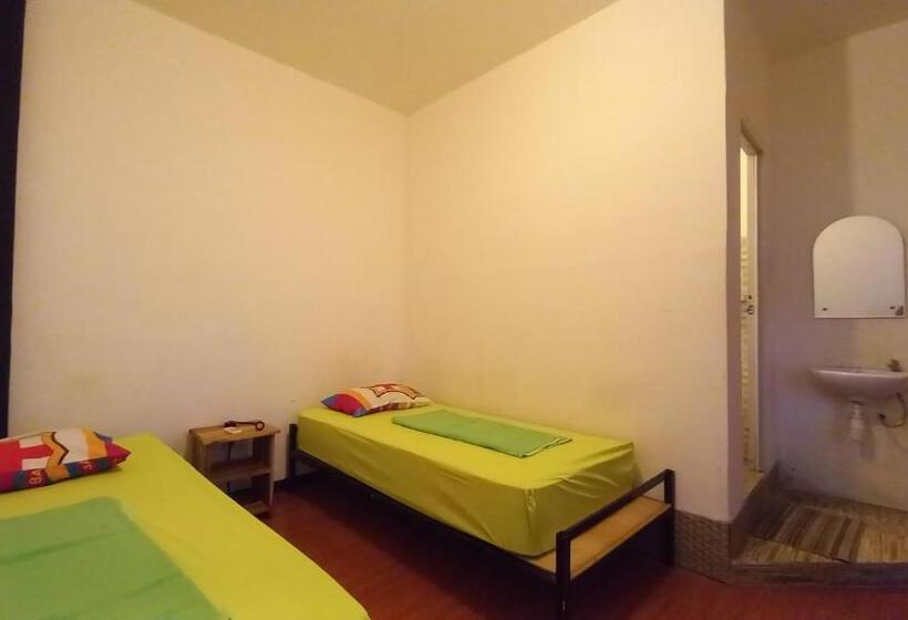 Номер Стандарт, Dc Hotel & Hostel