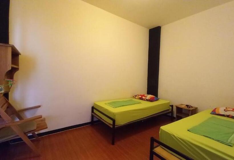 Номер Стандарт, Dc Hotel & Hostel