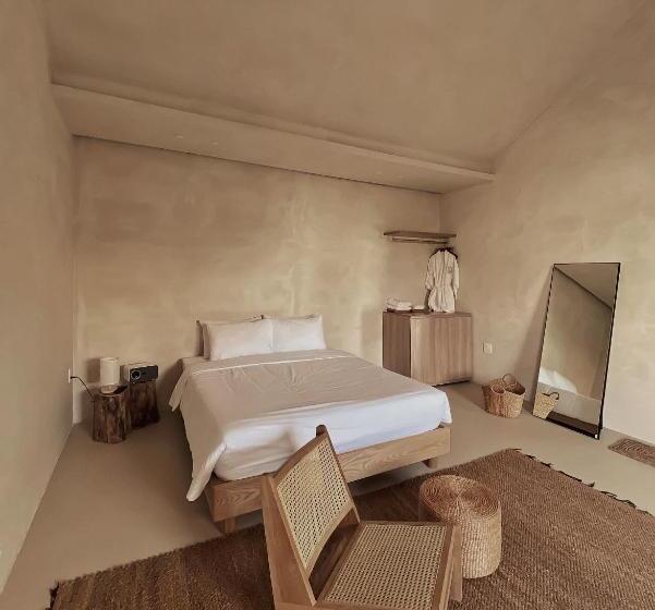 Suite with Terrace, Ambergris