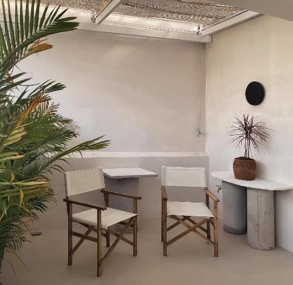 Suite with Terrace, Ambergris