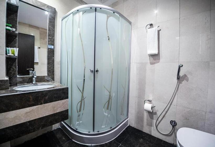 Люкс, Dam Hodoo دام الهــــــــدوء