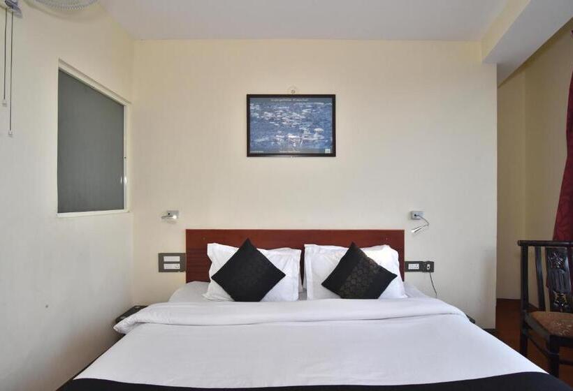 اتاق استاندارد, M Bar And Restaurant