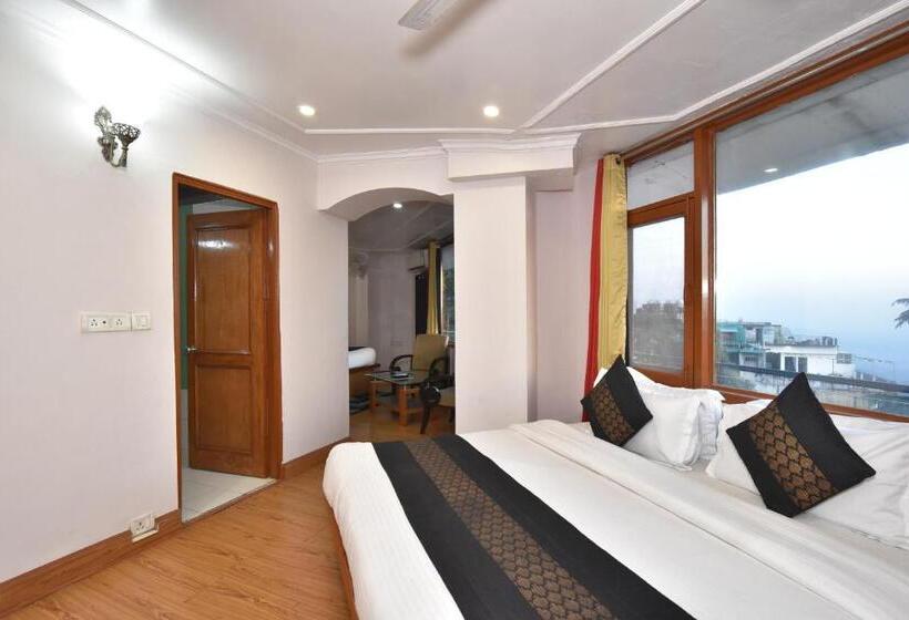 اتاق استاندارد چهار تخته, M Bar And Restaurant