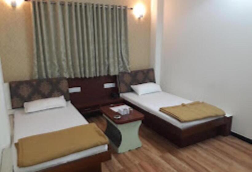 חדר דלוקס, President Inn Nashik