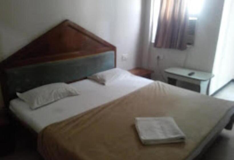 חדר דלוקס, President Inn Nashik