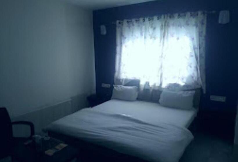 חדר דלוקס, President Inn Nashik