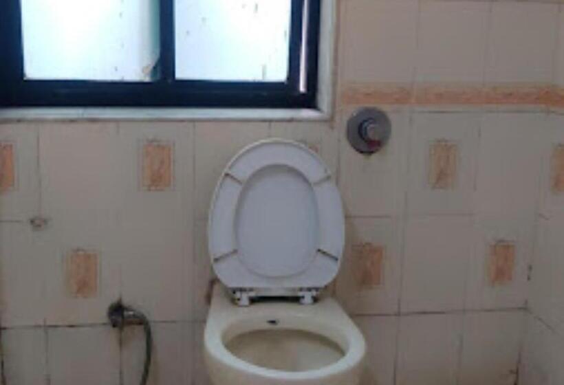 סוויטה נשיאותית, President Inn Nashik