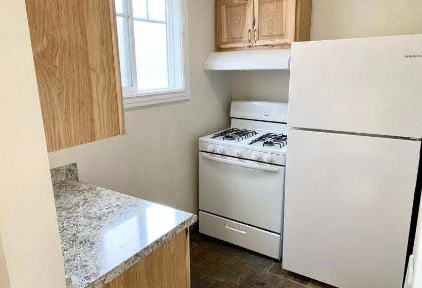 小型套房, Moose And Maple Lodge