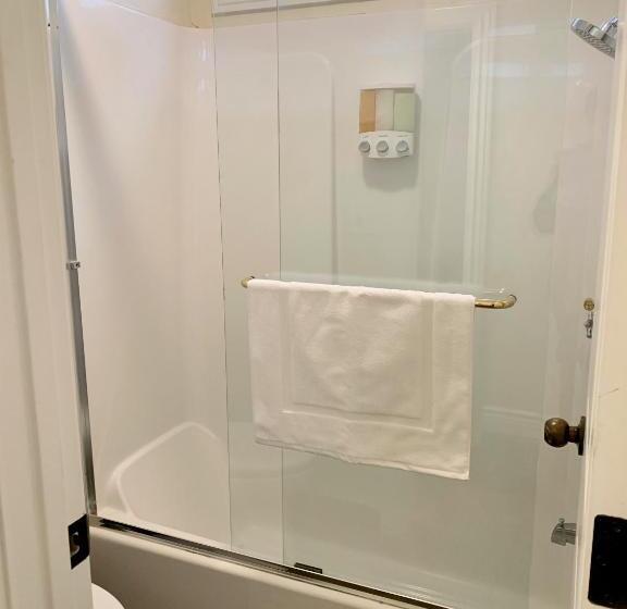 小型套房, Moose And Maple Lodge