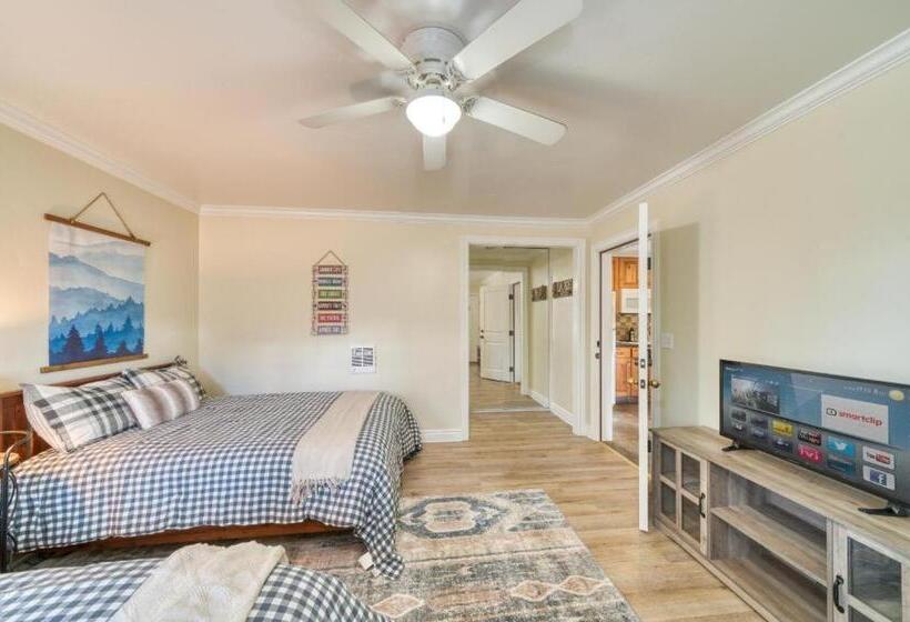 家庭套房, Moose And Maple Lodge