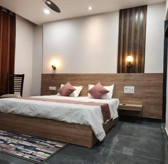 Deluxe-huone, Namay Inn By T And M Hotels
